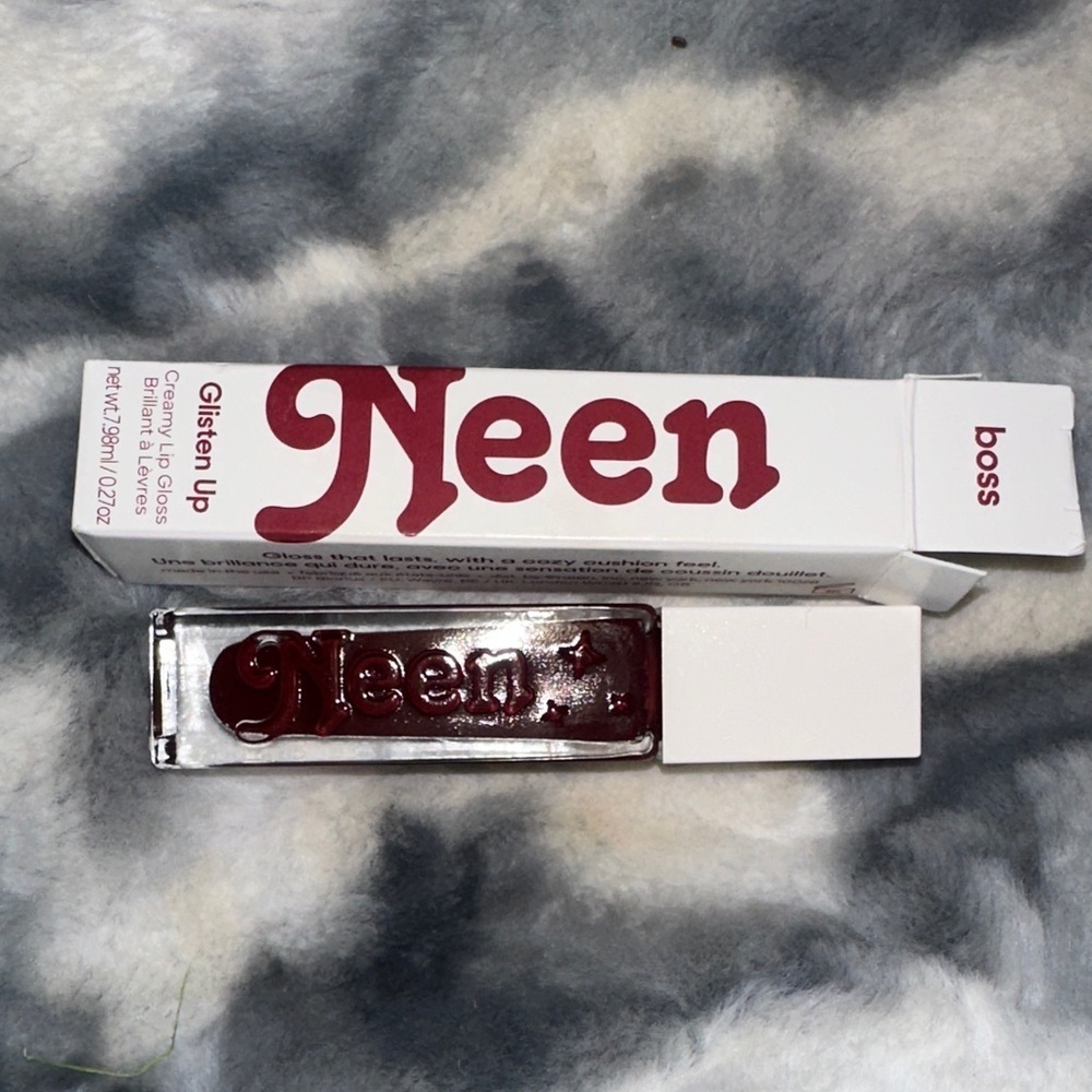Neen Glisten Up Lip Gloss in Boss